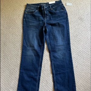 Maurice size 12P jeans new with tag